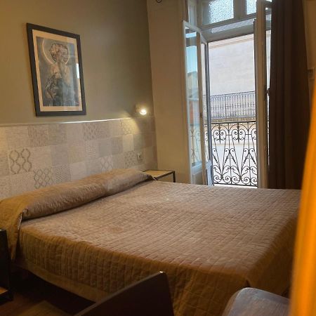 Hotel Mistral Comedie Saint Roch Montpellier Exterior foto